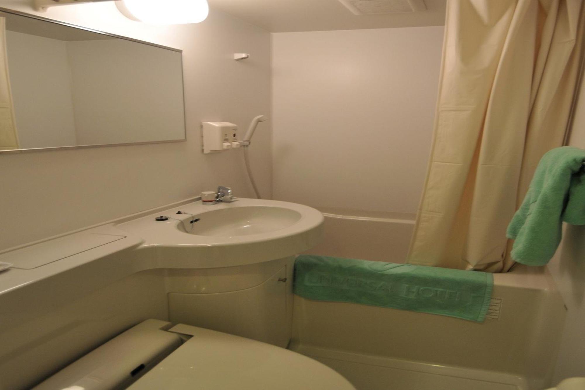 Okayama Ekimae Universal Hotel Εξωτερικό φωτογραφία