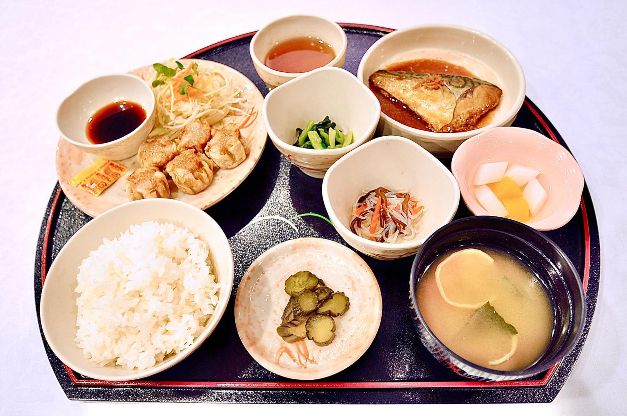 Okayama Ekimae Universal Hotel Εξωτερικό φωτογραφία