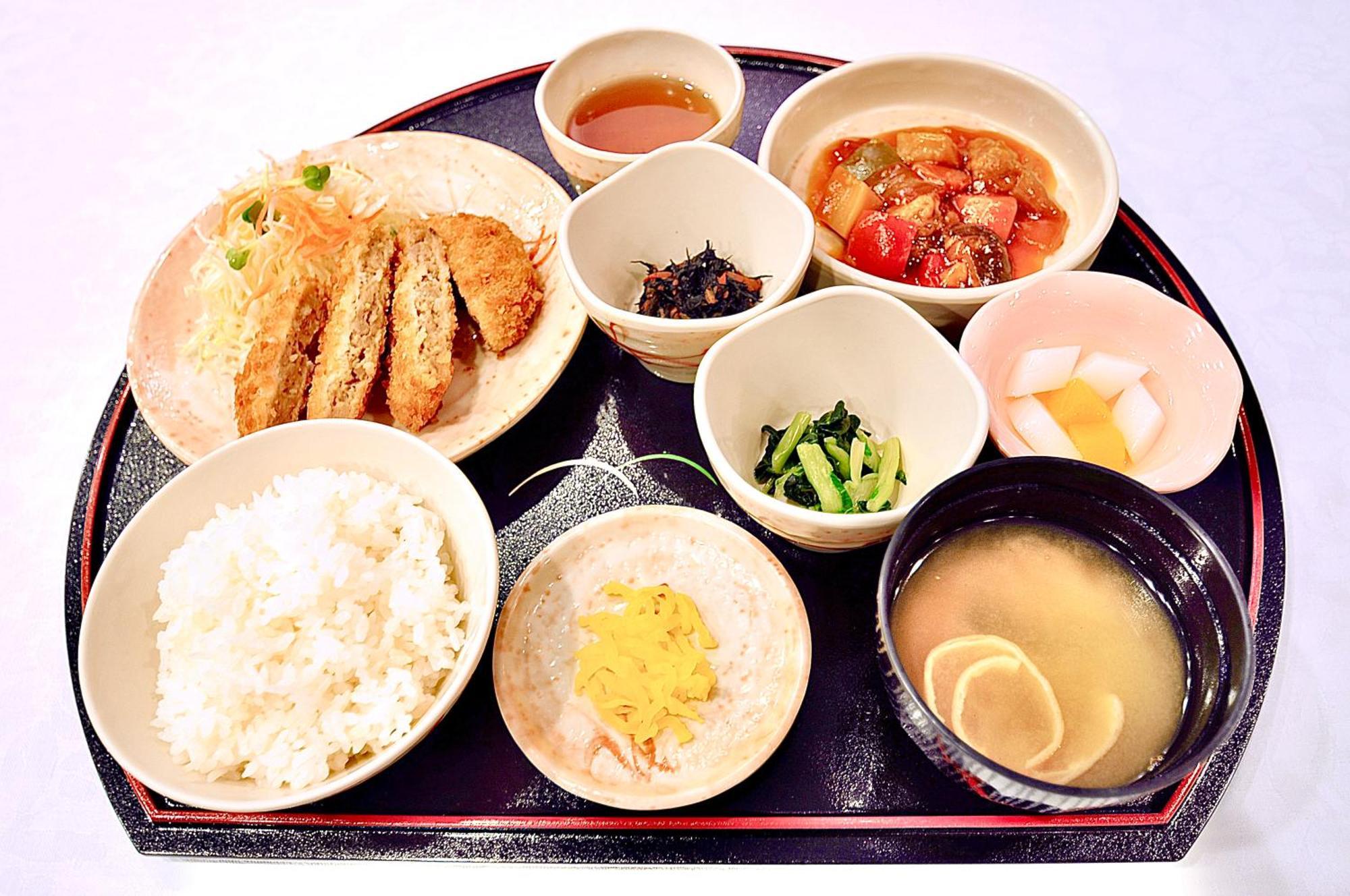 Okayama Ekimae Universal Hotel Εξωτερικό φωτογραφία