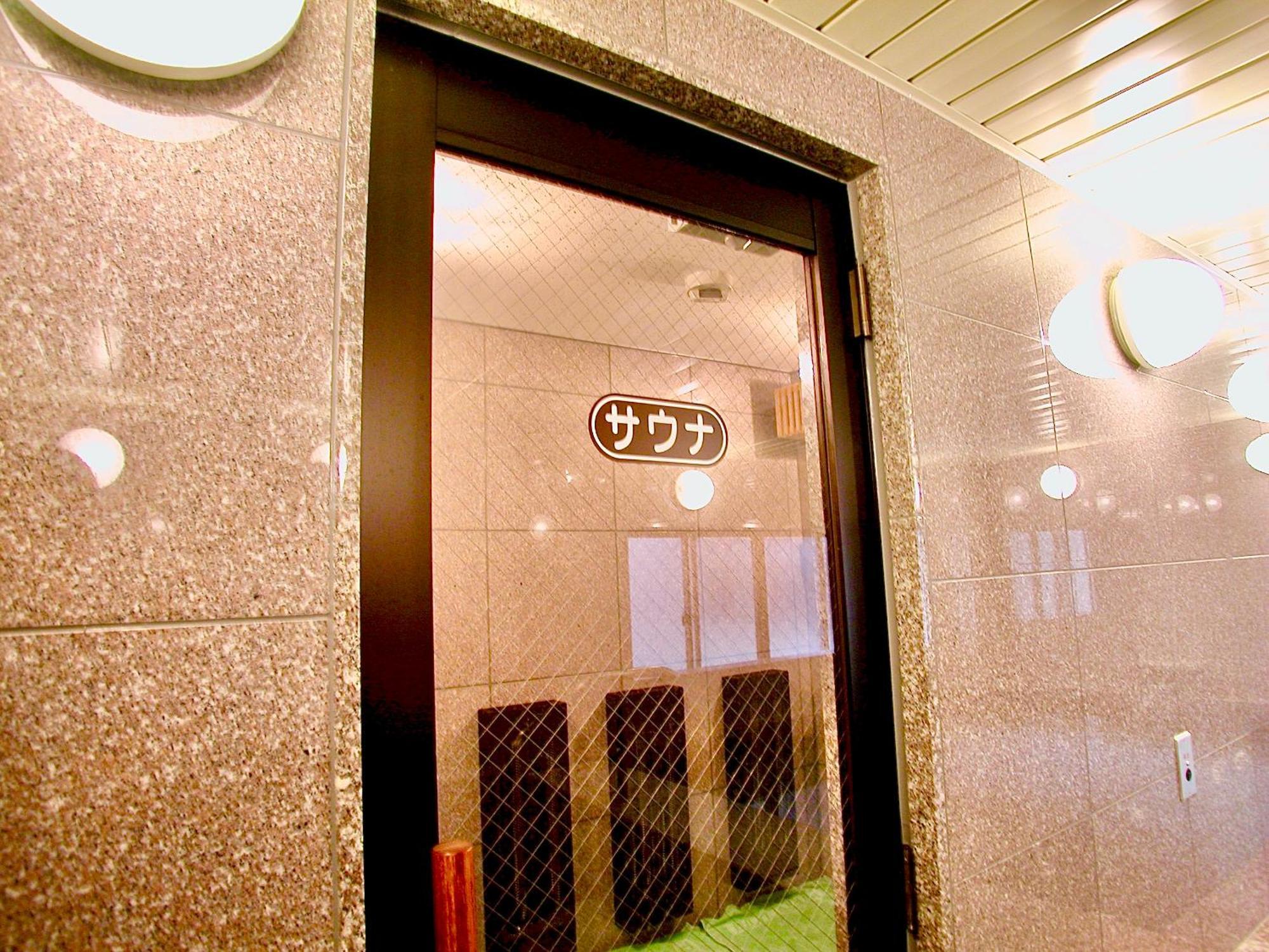 Okayama Ekimae Universal Hotel Εξωτερικό φωτογραφία